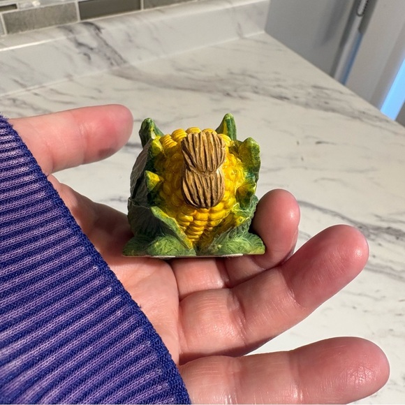 Enesco Home Grown Corn Cob rabbit bunny rabbit figurine - Picture 5 of 8